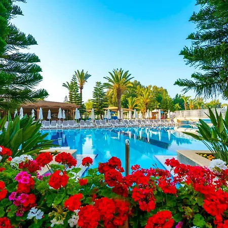 Sidemarin Kirman Premium Resort Side